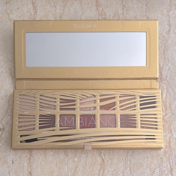 Brand new Sigma Beauty- Ambiance Eyeshadow Palette - Picture 5 of 11